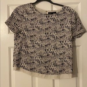 Patterned top